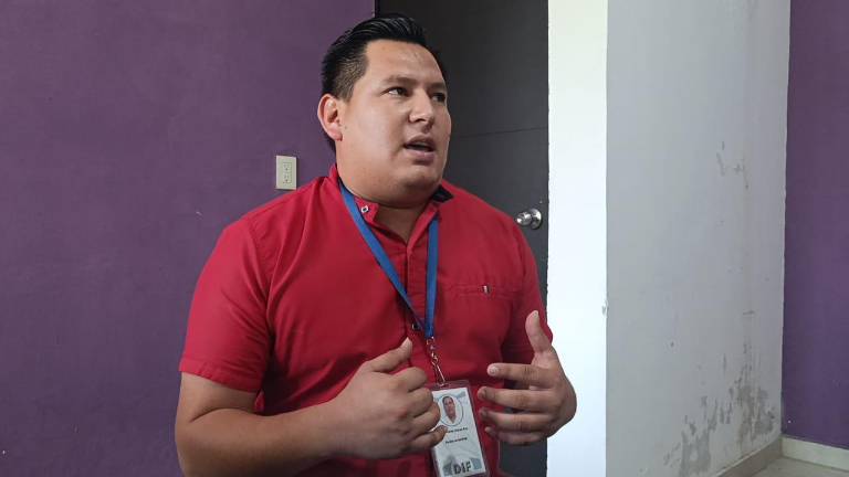 Luis Andrés Ruiz Chavez, Jurídico de Inapam.