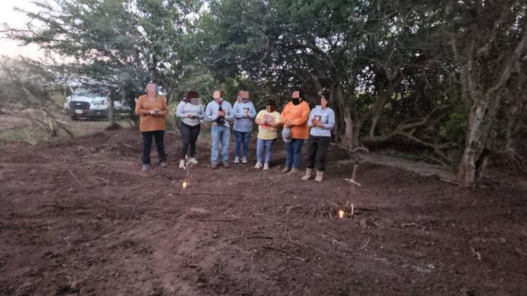 Durante esta jornada, Por Las Voces Sin Justicia estuvo acompañado por elementos de la Comisión Estatal de Búsqueda de Personas, Secretaría de la Marina y Policía Estatal.