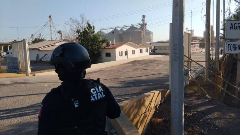 Un explosión de un tanque de gas se registró en una empresa ganadera en Culiacán.