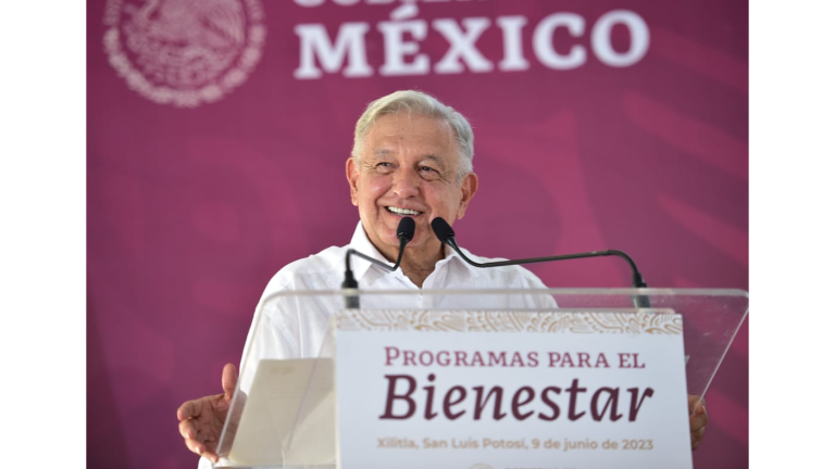 El Presidente Andrés Manuel López Obrador pareció dar un discurso de despedida en su gira por Xilitla, en San Luis Potosí.
