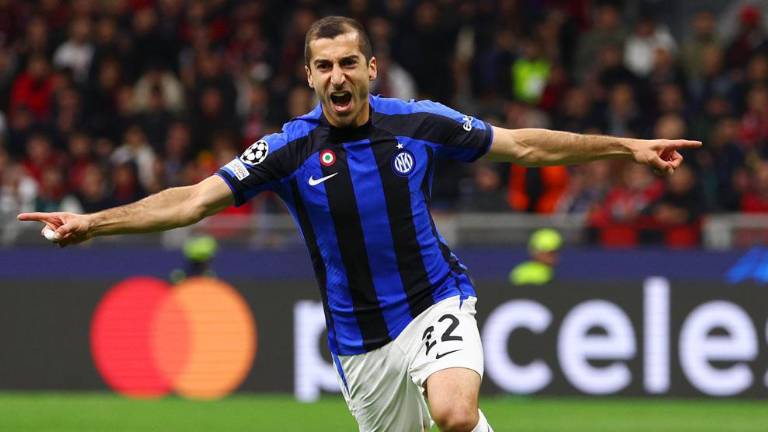 Mkhitaryan hizo un 0-2 que puede ser definitivo.