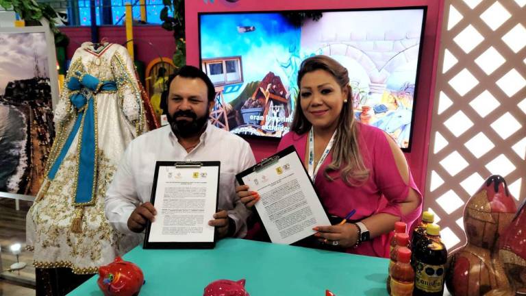 Claudia Liliana Valdez Aguilar firmó una carta de intención con el Pueblo Mágico de Izamal, Yucatán, en presencia del Alcalde Warnel May Escobar.