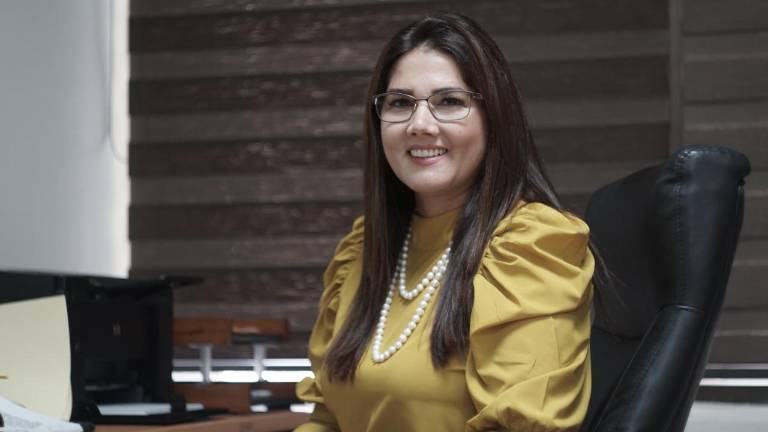 Guadalupe Iribe Gascón, Diputada Presidenta de la Comisión de Salud en la 63 Legislatura.