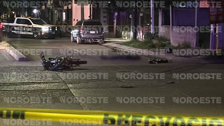 El accidente ocurrió la noche de este jueves en el cruce del Bulevar de la Pradera y la Avenida del Bebedero, en la Colonia Los Huertos.