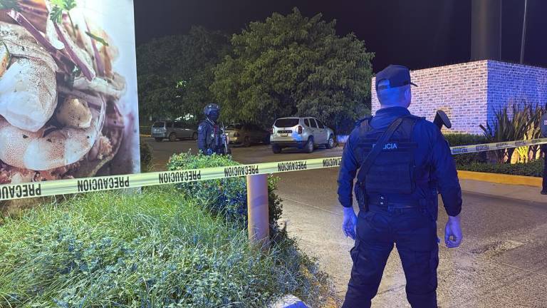 Elementos del Ejército Mexicano, Guardia Nacional, Policía Estatal Preventiva y Municipal arribaron para dar fe del hallazgo.