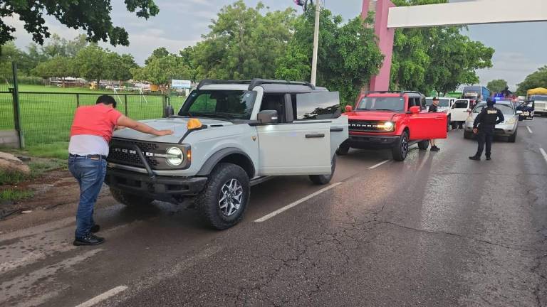 La detención del grupo musical se llevó a cabo en la carretera estatal Culiacán-Navolato.