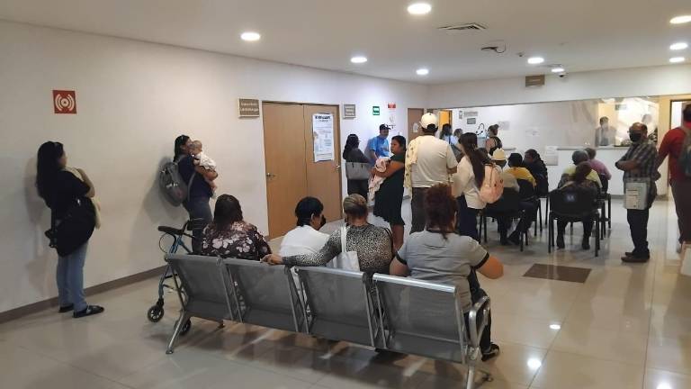 Verdugo Hernández recomendó el uso de cubrebocas para quienes se encuentren en contacto con un enfermo.