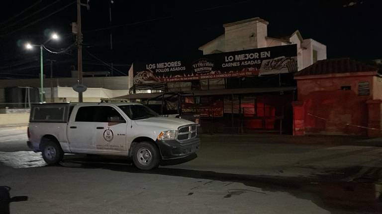 Un hombre fue asesinado la noche del martes en un puesto de hot dogs en Culiacán.