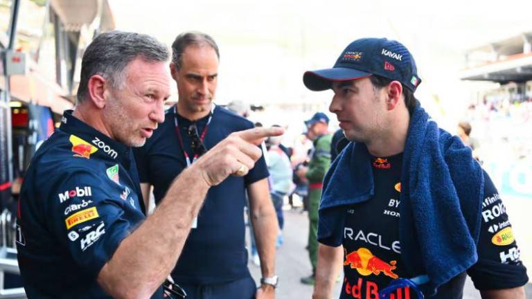 Christian Horner analiza el error de Checo en la calificación.