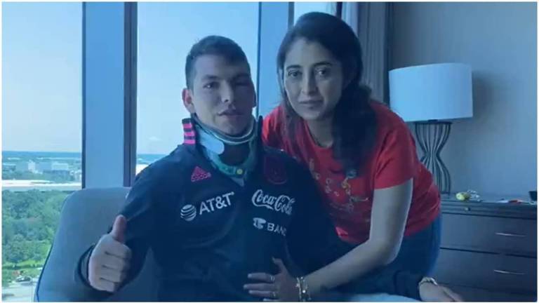 Hirving Lozano dio un mensaje a través de un video, tras la lesión sufrida el pasado sábado.