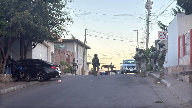 El ataque fue reportado en un domicilio ubicado sobre la calle 22 de Diciembre, esquina con la calle Geranio.