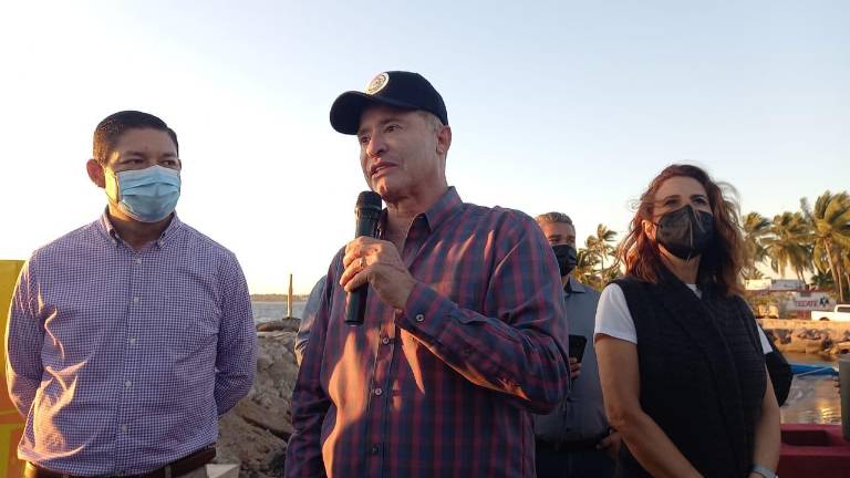 Para el regreso a clases primero serán vacunados los profesores de nivel básico a bachillerato: Quirino