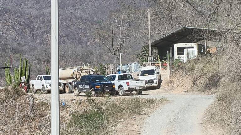 La empresa minera Santa Fe se ha comprometido a indemnizar a los mineros atrapados tras derrumbe.