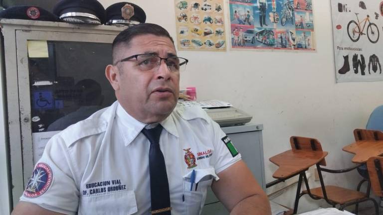 Carlos Ordóñez Sandoval expresó que los faros potentes en los vehículos representan un riesgo significativo para la seguridad vial.