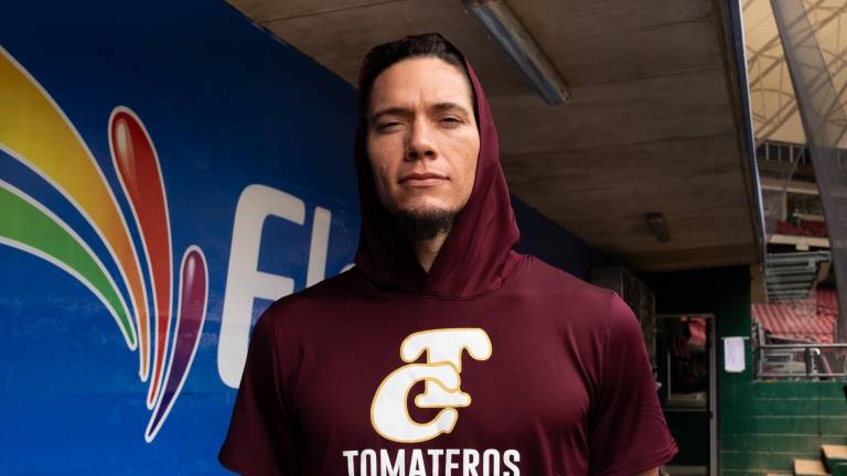 Peter O’Brien está orgulloso de vestir el uniforme de Tomateros.
