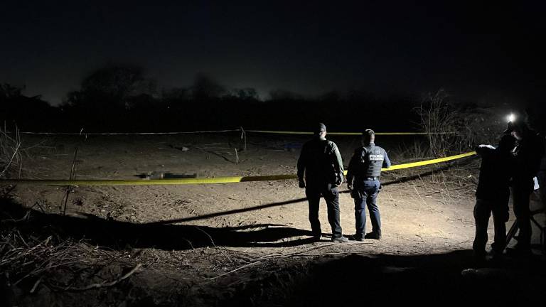 El cuerpo se localizó en un lote baldío.