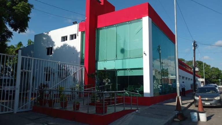 En la Cruz Roja Mazatlán falleció un niño de 2 años a causa de golpes.