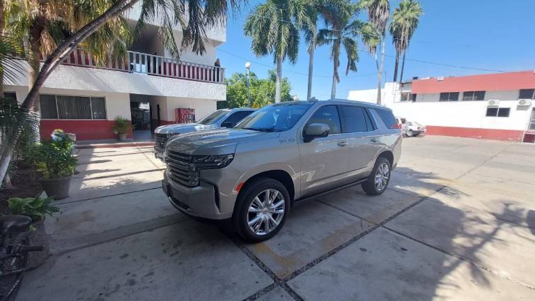 Camioneta propiedad del Alcalde de Guasave, Martín Ahumada Quintero.