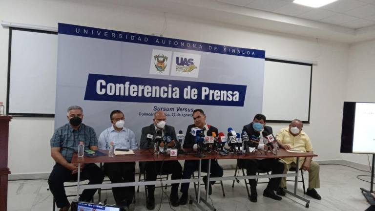 Conferencia de prensa de la Universidad Autónoma de Sinaloa.