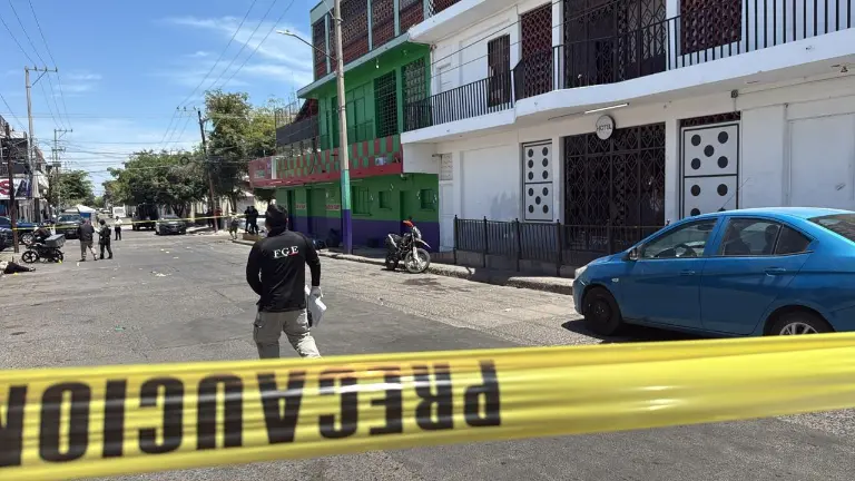 La paz no se va a construir con armas ni discursos, sino atacando las causas, señala el Obispo de Mazatlán, Mario Espinosa Contreras.