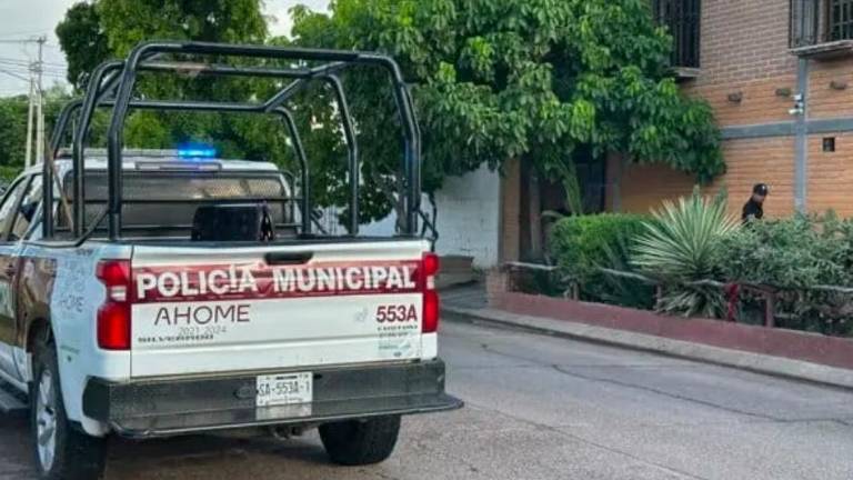 David “N” fue hallado herido en la vía pública tras presuntamente atentar contra su vida en Los Mochis