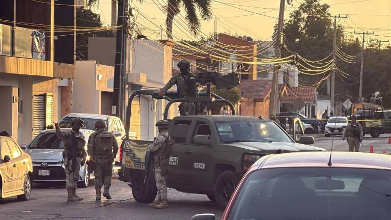 El hecho se registró sobre la calle Galileo, entre Sócrates y Universo, donde se reportaron detonaciones de arma de fuego.