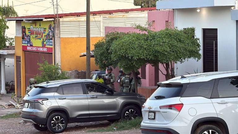 El cuerpo de Geudacio fue localizado sin vida este jueves en el patio trasero de una vivienda de la Colonia Progreso, en Culiacán.