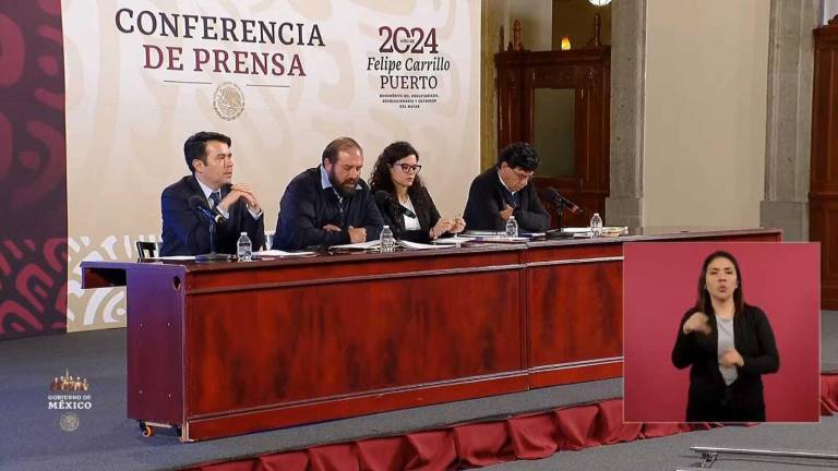 Conferencia de prensa de funcionarios del Gobierno de México por el robo de datos personales de periodistas acreditados.