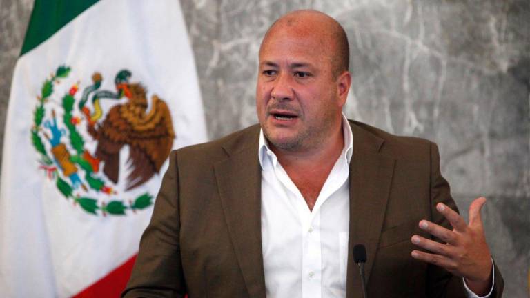 El Gobernador de Jalisco, Enrique Alfaro, fue hospitalizado este viernes y se le practicarán estudios.