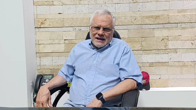 Las Fiestas del Mar de las Cabras sí se realizarán del 15 al 19 de mayo, informó el Alcalde Víctor Manuel Díaz Simental.
