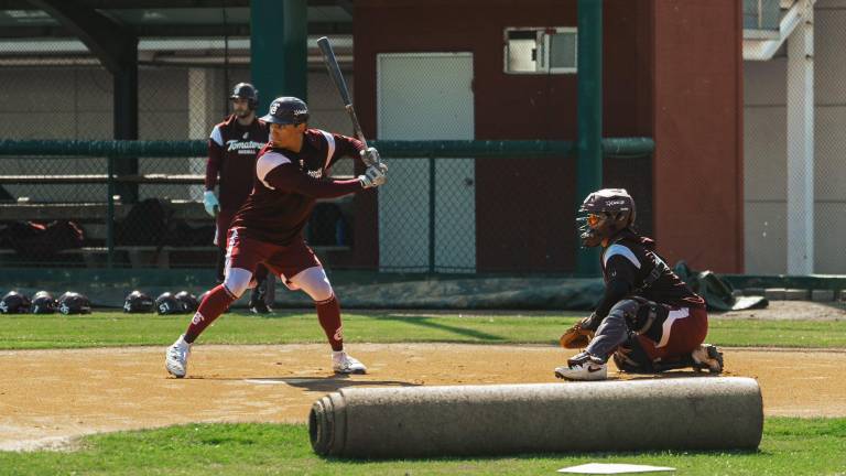 Tomateros continúa trabajando fuerte en su pretemporada.