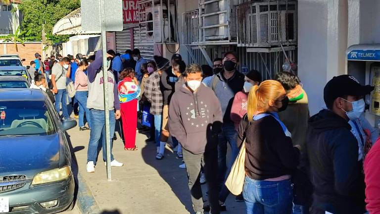 Los contagios por Covid-19 siguen en aumento.