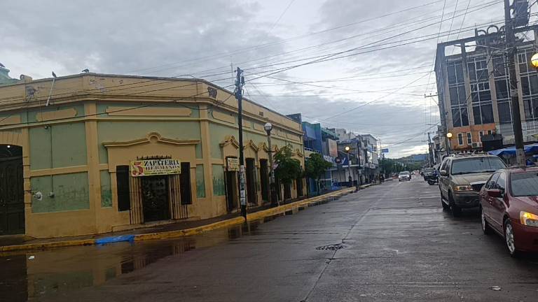 En Escuinapa las lluvias ligeras han dejado a algunos sectores sin electricidad.