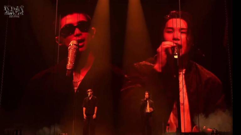 RM, líder de BTS, fue el invitado sorpresa en el concierto que cerró la gira D-Day de Suga.