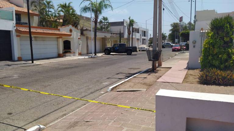 Maquillista es asesinado a balazos en la Colonia Las Quintas, en Culiacán