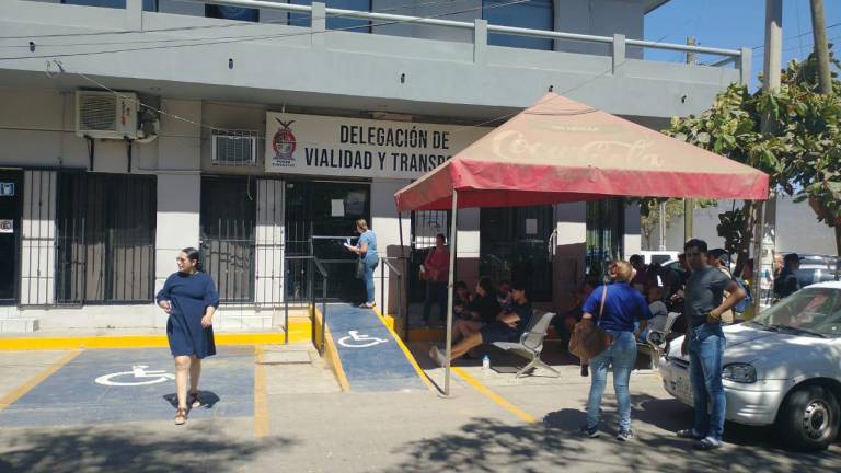 Este sábado, domingo y lunes las oficinas de Vialidad y Transporte en Mazatlán y Recaudación de Rentas trabajarán para que los contribuyentes hagan sus trámites.