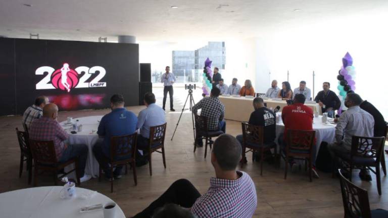 Se presentó el anunció de la franquicia Las Plebes Basketball Club, de Mazatlán, que verá acción a partir del año próximo en la Liga Mexicana de Baloncesto Profesional.