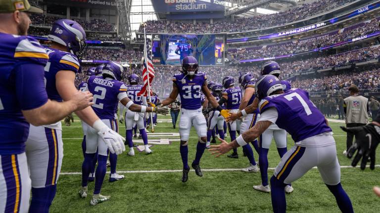 El corredor Aaron Jones Sr. será liberado.