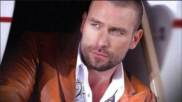 El intérprete de El Señor de los Cielos, Rafael Amaya, fue visto corriendo por las calles de Tijuana.