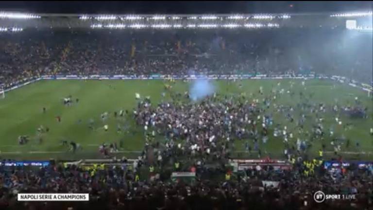 Saldo rojo en festejos del Napoli