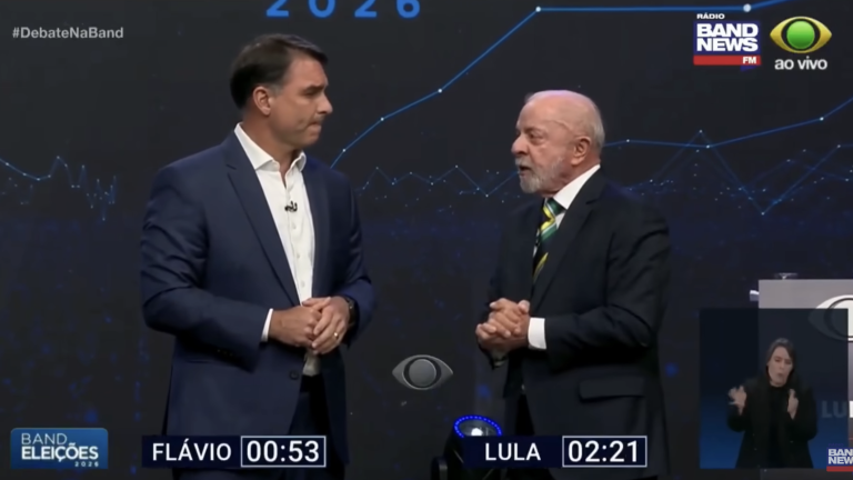 Flávio Bolsonaro y Luiz Inácio Lula da Silva se enfrentan este domingo en la segunda vuelta de las elecciones presidenciales de Brasil.