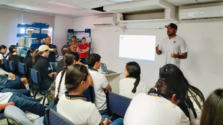 Durante la jornada se abordaron temas relacionados con la riqueza natural que existe en la región.