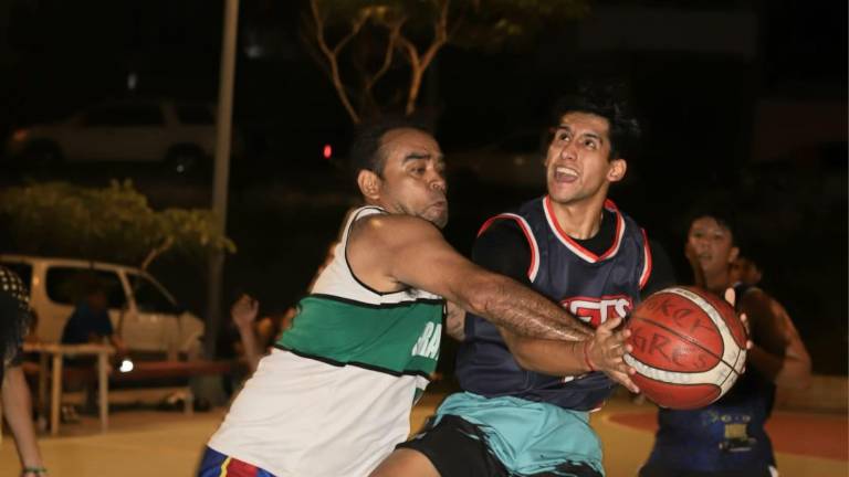 El torneo mantiene abiertas las inscripciones para las divisiones Novatos y Libre, con actividad de lunes a viernes.