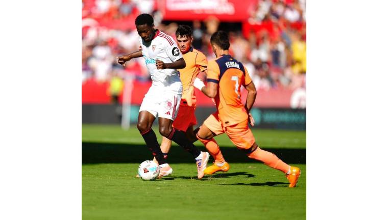 Sevilla se impone por 4-1.