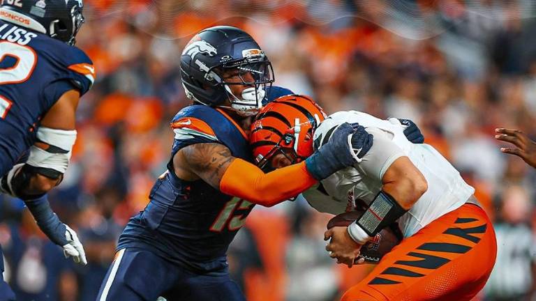 La defensa de los Broncos fue imponente ante los Bengals.