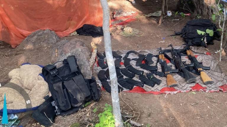 La Marina localizó el campamento en un operativo aéreo y terrestre en Elota.