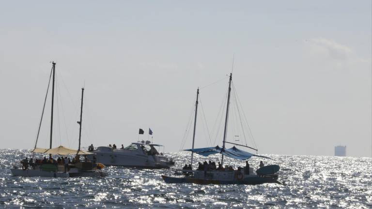 Los paseos por la bahía de Mazatlán para el 14 de febrero, día en que se celebra el Amor y la Amistad y también el Combate Naval, ha registrado una alta demanda.