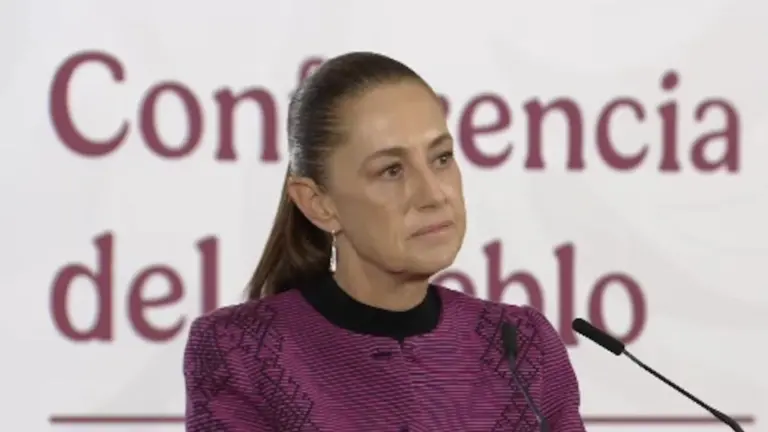 La Presidenta Claudia Sheinbaum Pardo elude opinar sobre una posible candidatura al Senador Enrique Inzunza Cázarez.