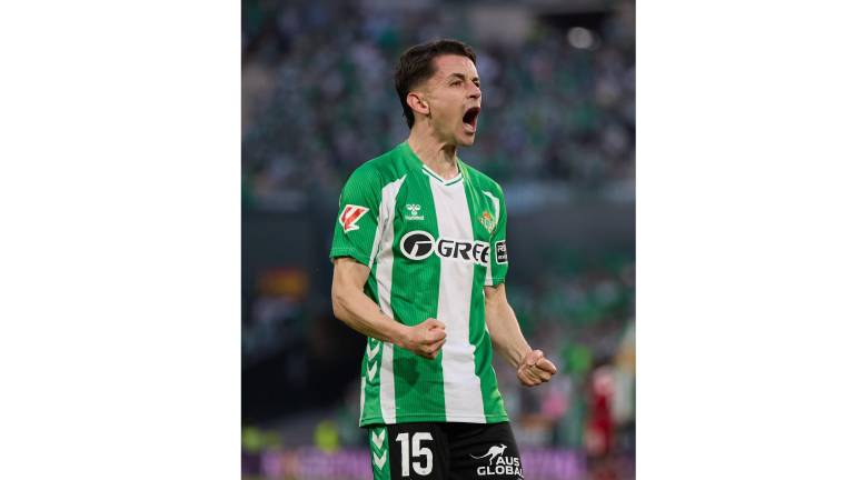 Álvaro Fidalgo ingresó al minuto 62.