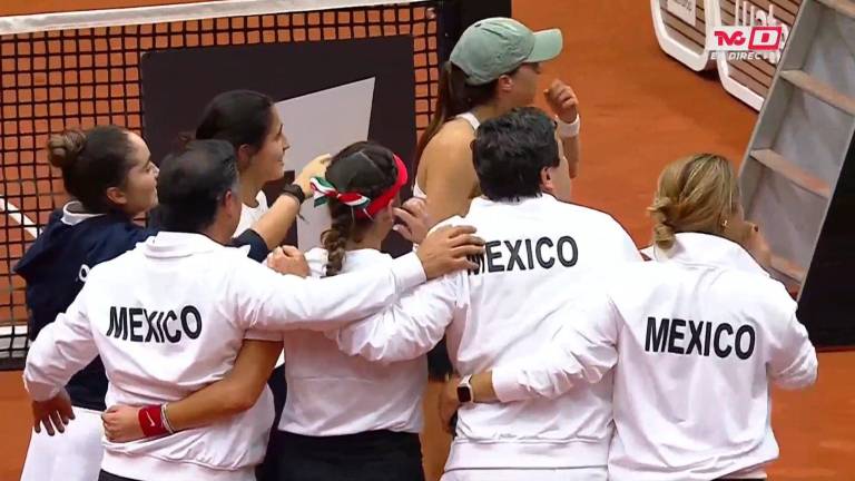 Los mexicanos celebran el triunfo.